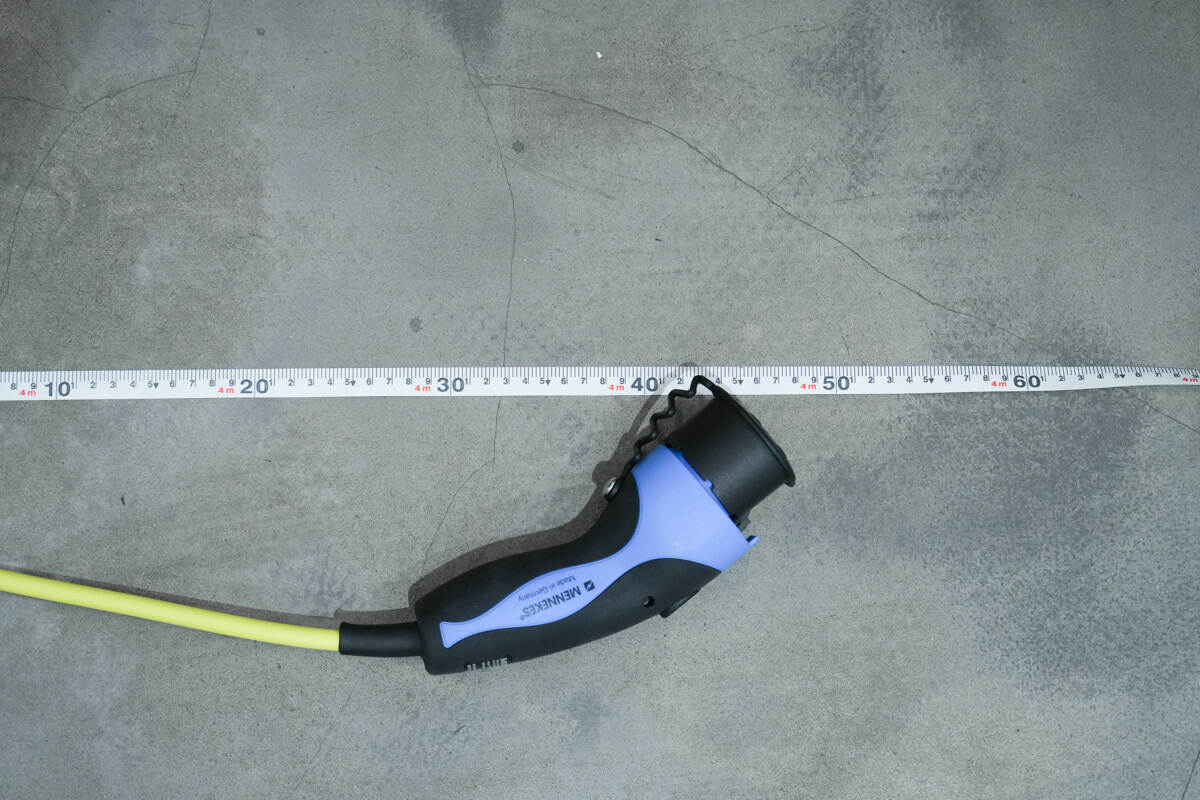 Teardown of MENNEKES EV Charging Cable (35305220027)-Chargerlab