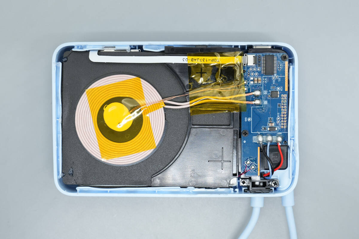 Teardown of Xiaomi 10000mAh Magnetic Power Bank (WPB1007ZX)-Chargerlab