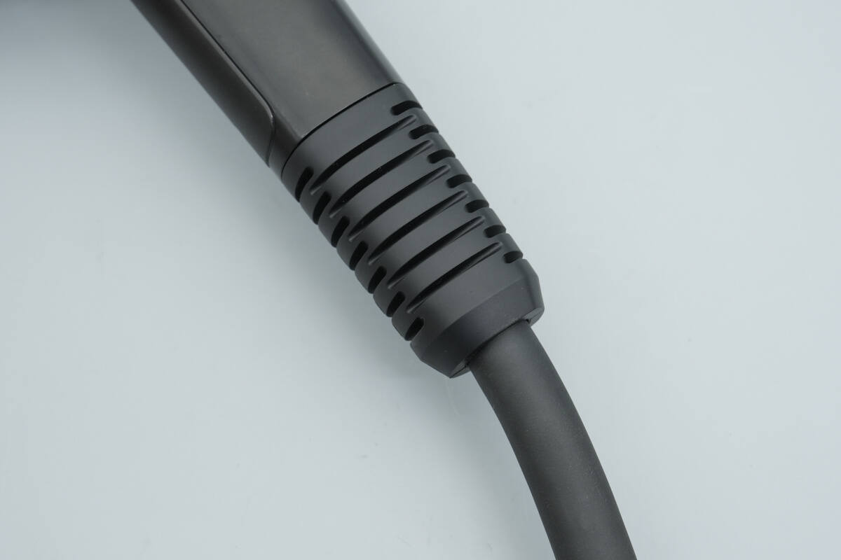 Teardown of Lotus Three-Phase AC Charger Extension Cord-Chargerlab