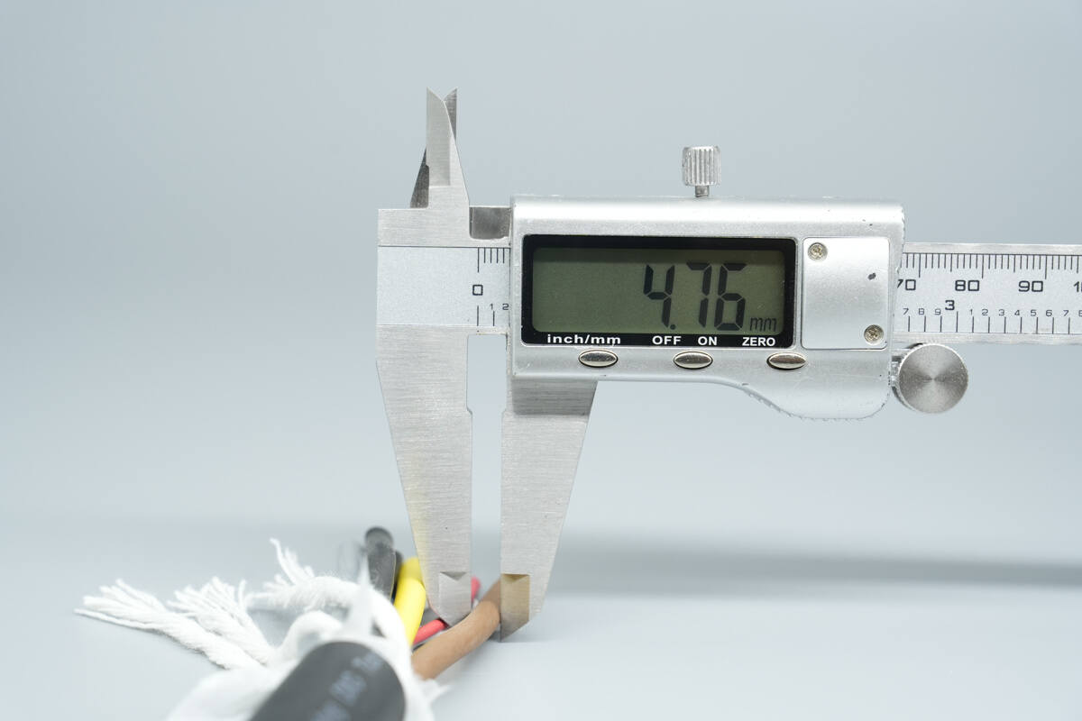 Teardown of Lotus Three-Phase AC Charger Extension Cord-Chargerlab