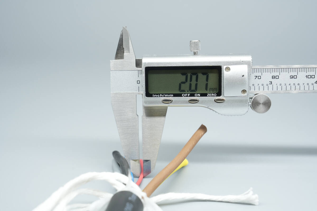 Teardown of Lotus Three-Phase AC Charger Extension Cord-Chargerlab