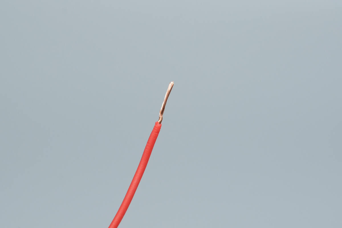 Teardown of Polestar 3-Phase AC Charging Cable Extension-Chargerlab