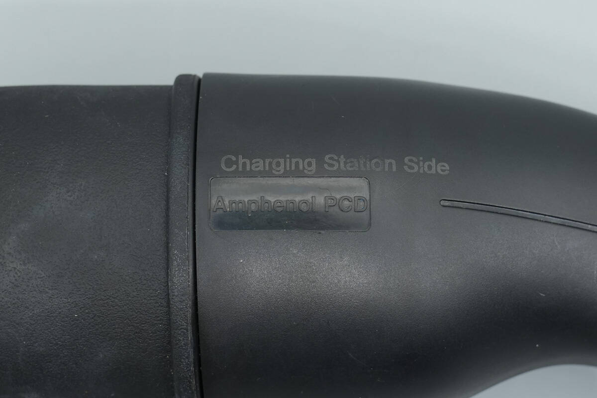 Teardown of Polestar 3-Phase AC Charging Cable Extension-Chargerlab