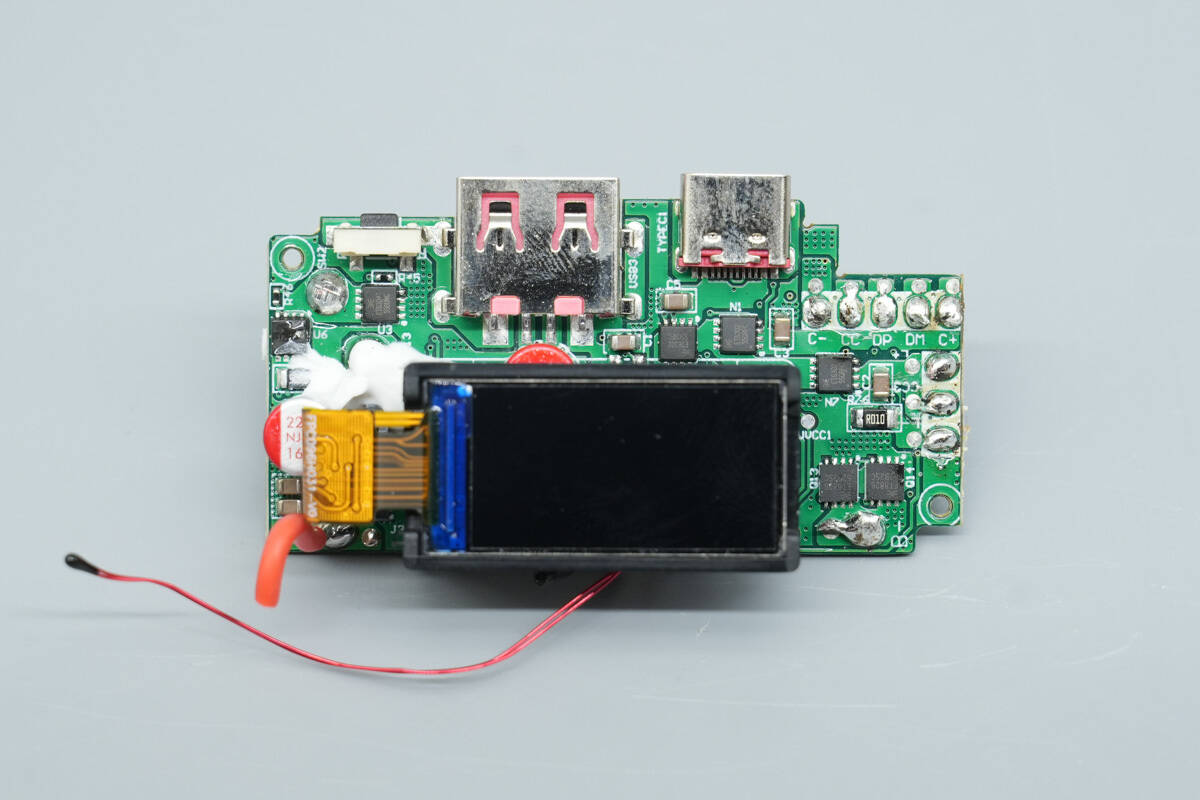 Teardown of Yoobao LY45 20000mAh 45W Power Bank (Built-in Dual Cable)-Chargerlab