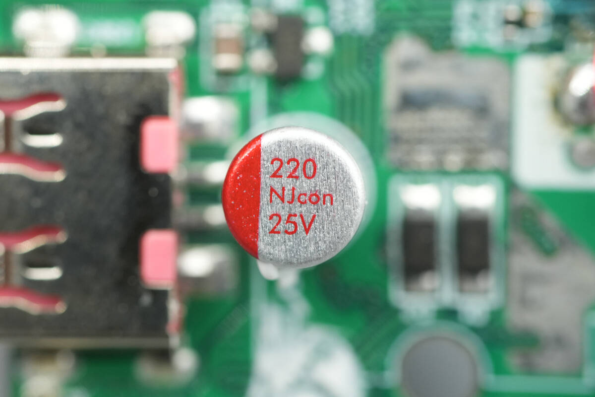 Teardown of Yoobao LY45 20000mAh 45W Power Bank (Built-in Dual Cable)-Chargerlab