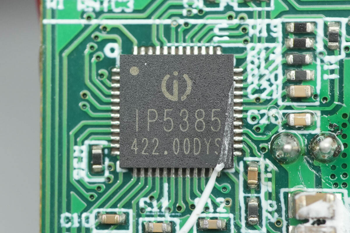 Teardown of Yoobao LY45 20000mAh 45W Power Bank (Built-in Dual Cable)-Chargerlab