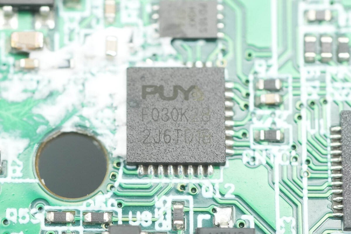 Teardown of Yoobao LY45 20000mAh 45W Power Bank (Built-in Dual Cable)-Chargerlab