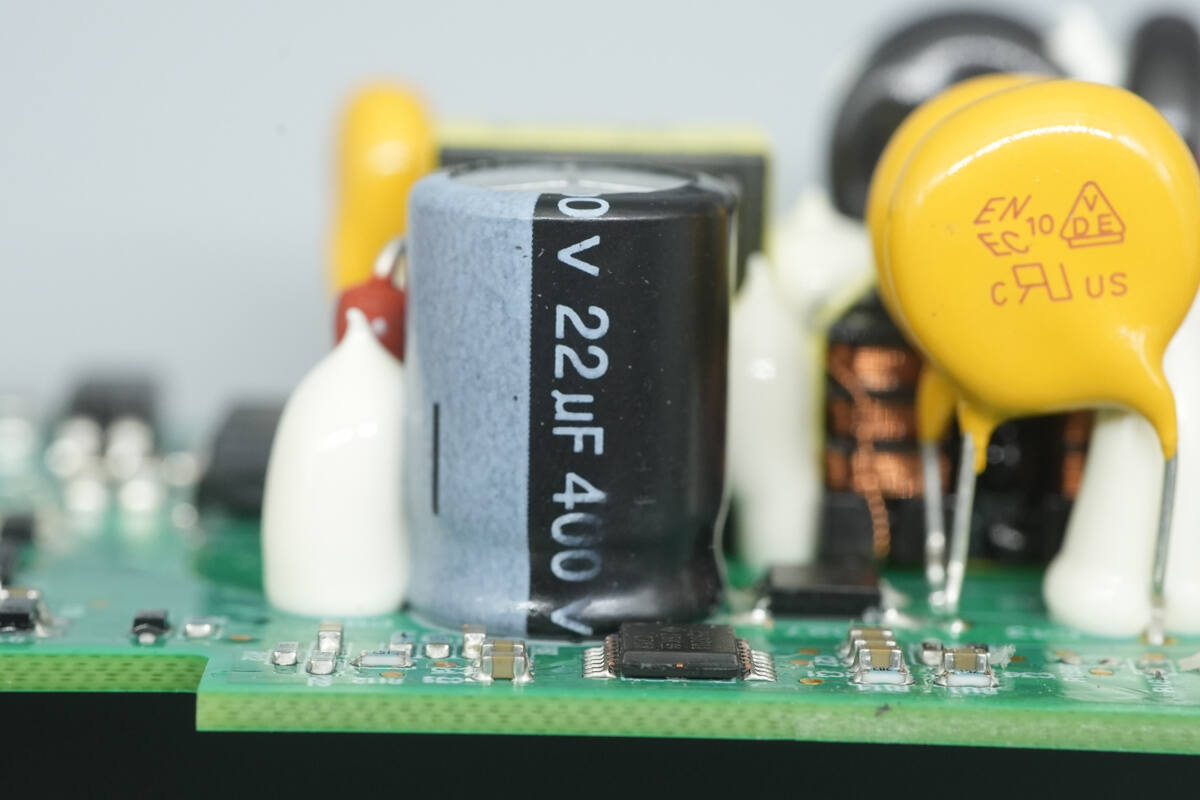 Teardown of Lincoln 1760W Portable EV Charger-Chargerlab