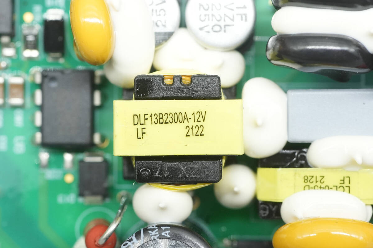 Teardown of Lincoln 1760W Portable EV Charger-Chargerlab