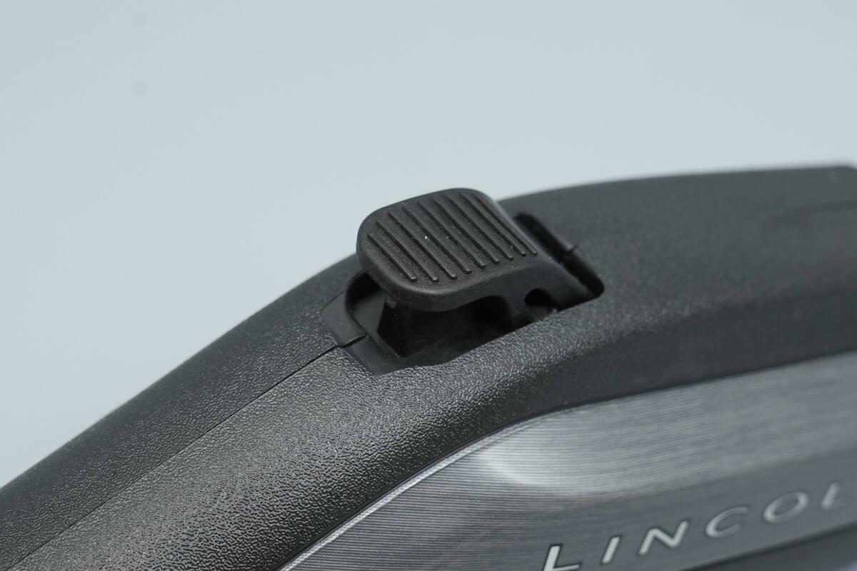 Teardown of Lincoln 1760W Portable EV Charger-Chargerlab