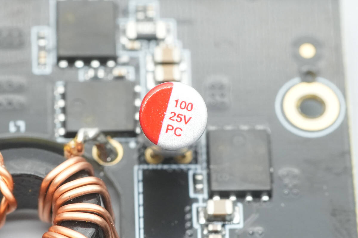 Teardown of Tesla 4-in-1 USB-C Hub for Model 3/Y (TSL04)-Chargerlab