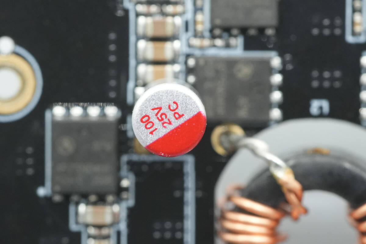 Teardown of Tesla 4-in-1 USB-C Hub for Model 3/Y (TSL04)-Chargerlab