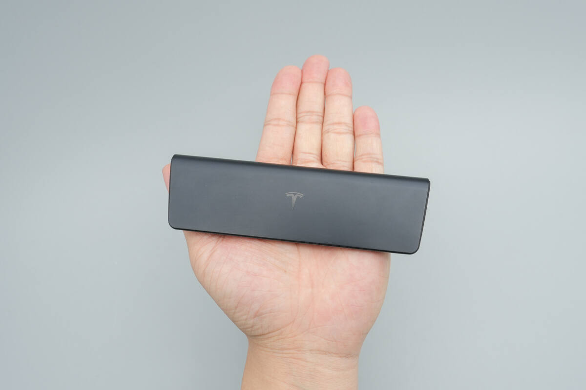 Teardown of Tesla 4-in-1 USB-C Hub for Model 3/Y (TSL04)-Chargerlab