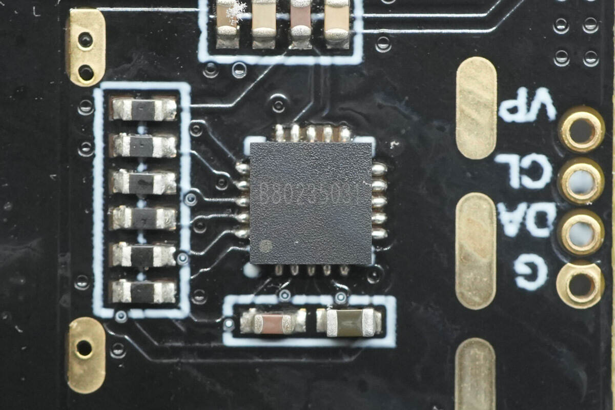 Teardown of Tesla 4-in-1 USB-C Hub for Model 3/Y (TSL04)-Chargerlab