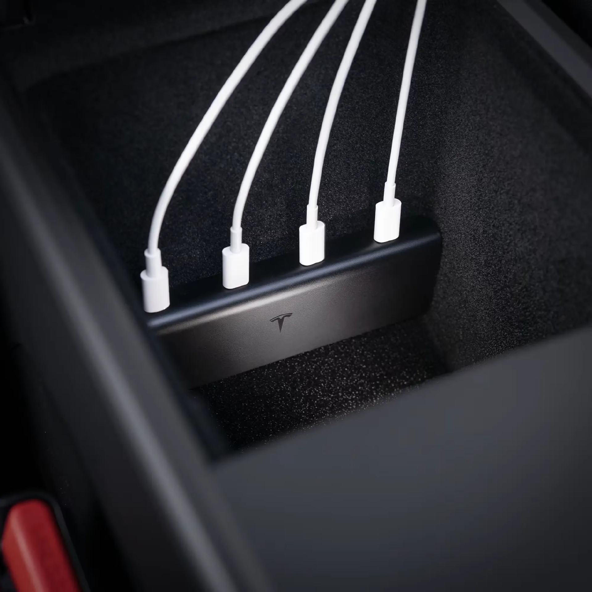 Teardown of Tesla 4-in-1 USB-C Hub for Model 3/Y (TSL04)-Chargerlab