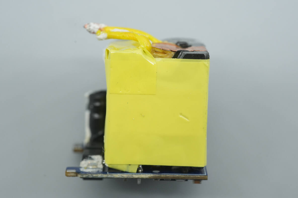 Teardown of UGREEN Nexode Air 45W GaN Charger (X840)-Chargerlab