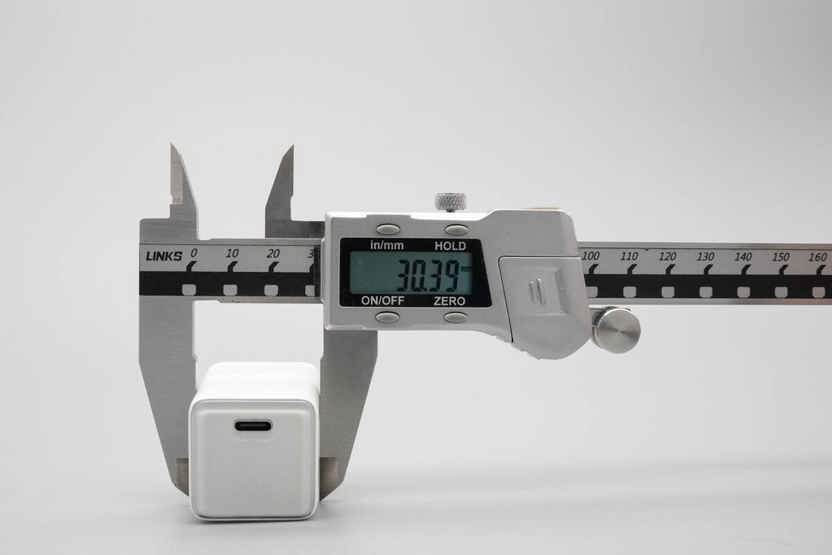 Teardown of UGREEN Nexode Air 45W GaN Charger (X840)-Chargerlab