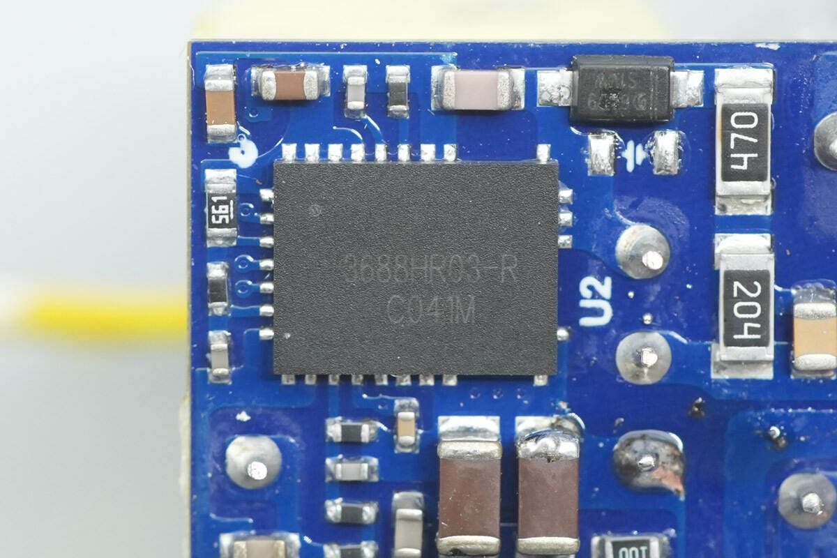 Teardown of UGREEN Nexode Air 45W GaN Charger (X840)-Chargerlab