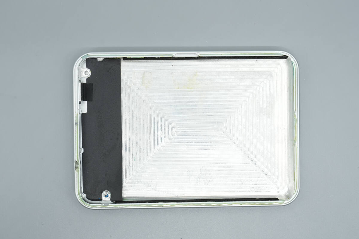 Teardown of Baseus PicoGo Air Power Bank (E00337)-Chargerlab