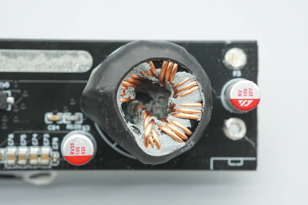 Teardown of SHARGE HyperTower 170W Power Bank (X6)-Chargerlab