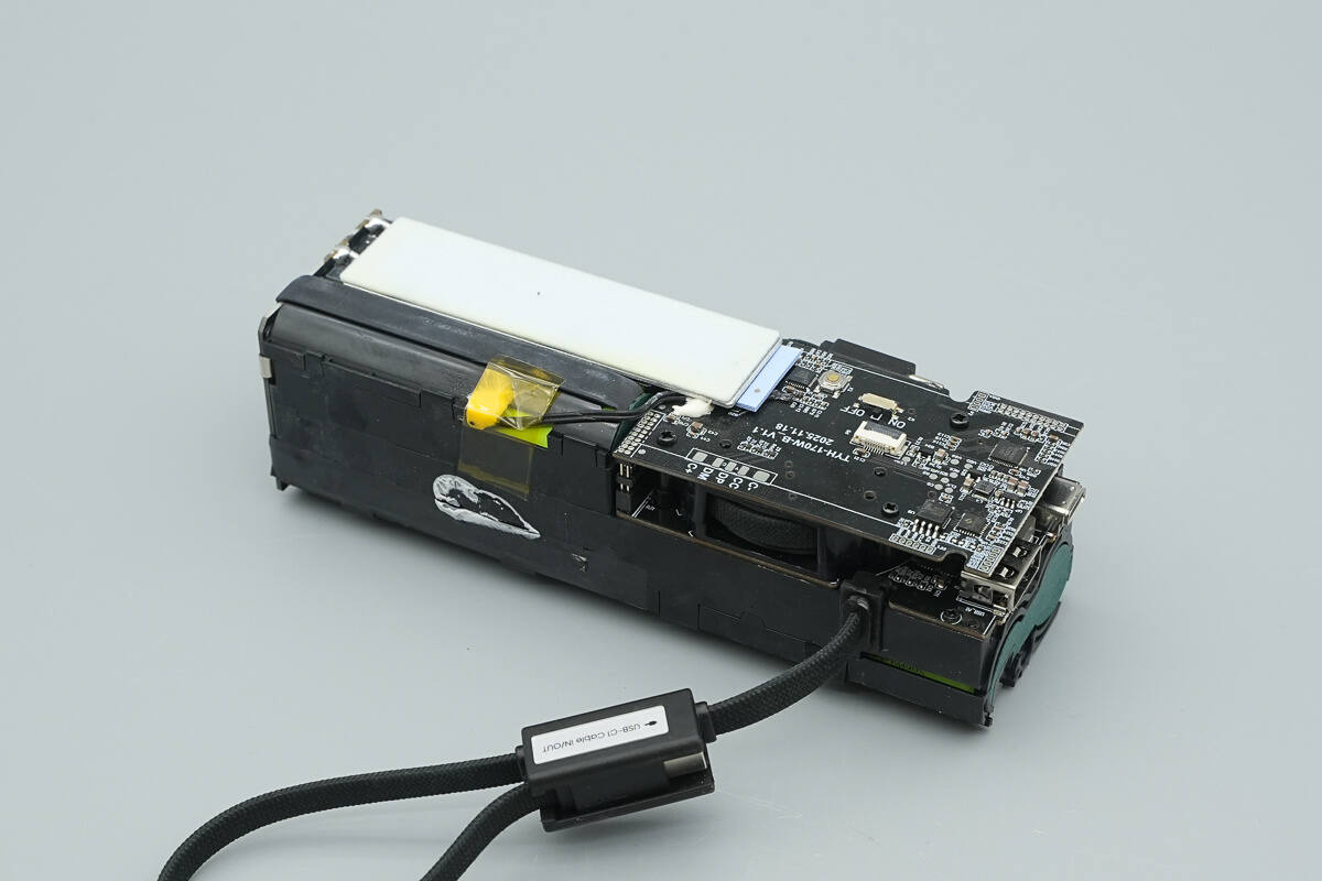 Teardown of SHARGE HyperTower 170W Power Bank (X6)-Chargerlab