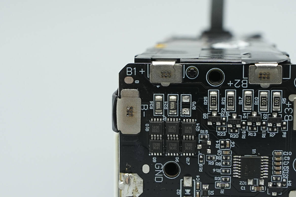 Teardown of SHARGE HyperTower 170W Power Bank (X6)-Chargerlab