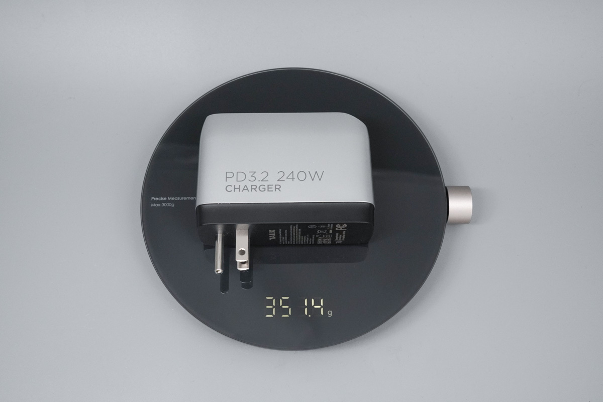 Review of TALIX Zeta 240W PD3.2 Charger-Chargerlab