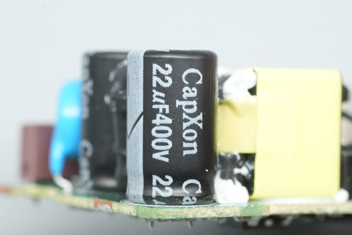 Teardown of Xiaomi 33W USB-A Charger (MDY-16-EF)-Chargerlab