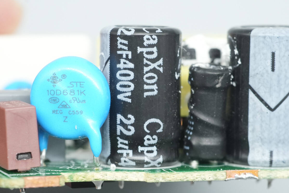 Teardown of Xiaomi 33W USB-A Charger (MDY-16-EF)-Chargerlab