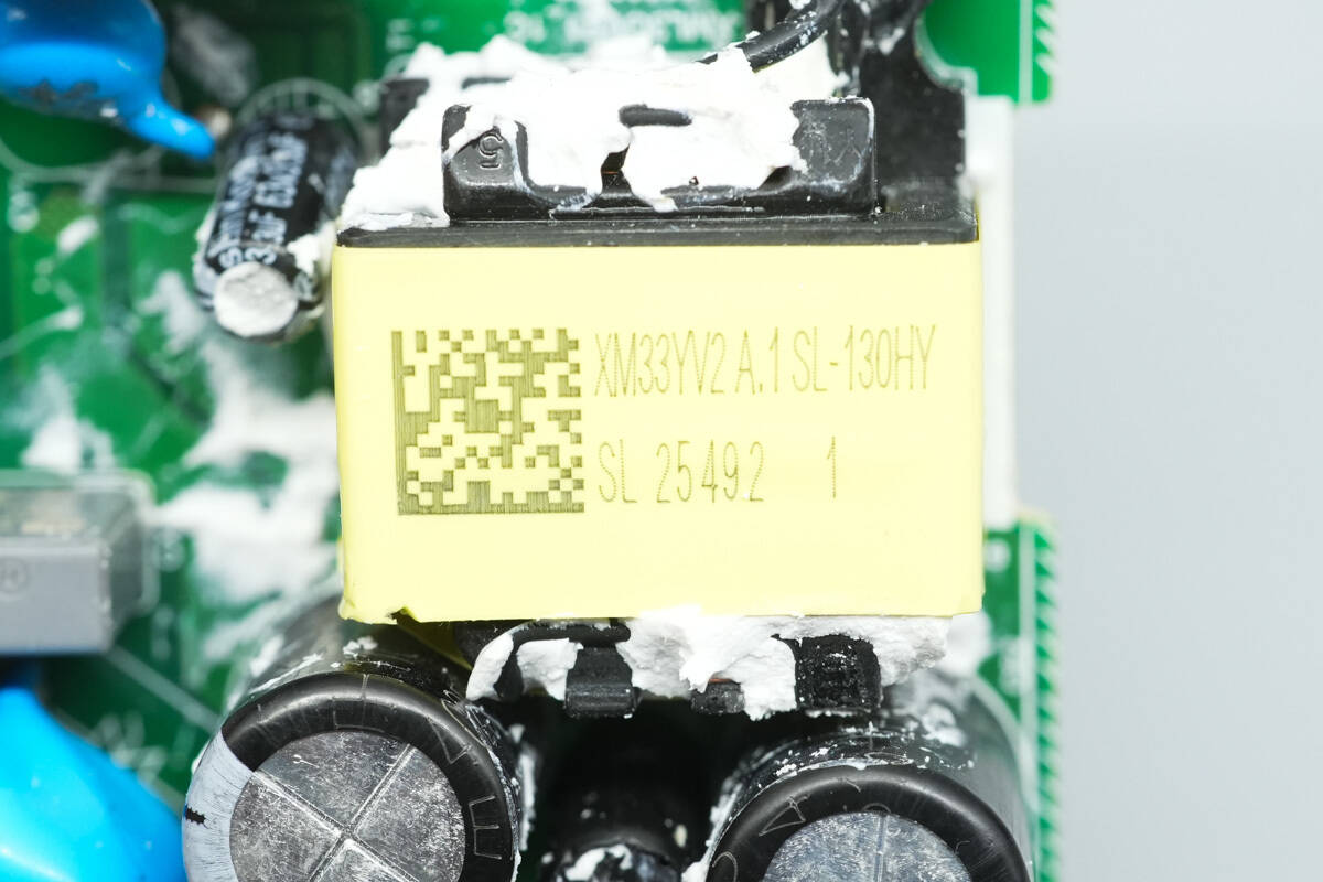 Teardown of Xiaomi 33W USB-A Charger (MDY-16-EF)-Chargerlab