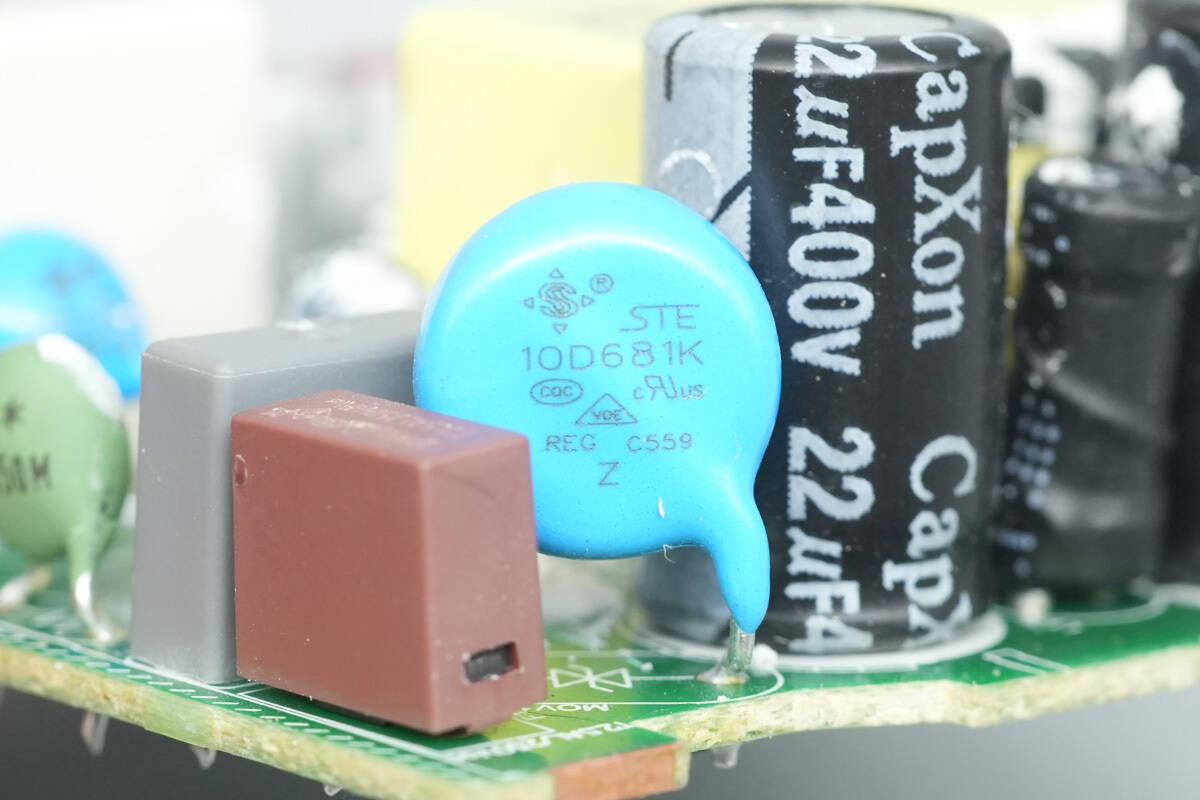 Teardown of Xiaomi 33W USB-A Charger (MDY-16-EF)-Chargerlab