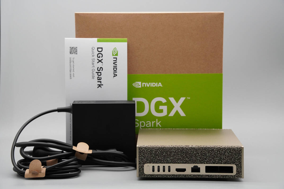 Teardown of NVIDIA DGX Spark 4TB-Chargerlab