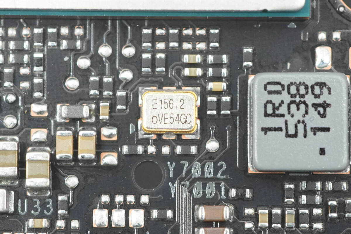 Teardown of NVIDIA DGX Spark 4TB-Chargerlab