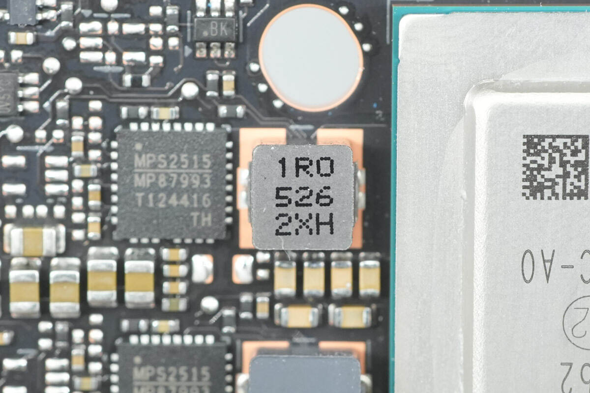 Teardown of NVIDIA DGX Spark 4TB-Chargerlab