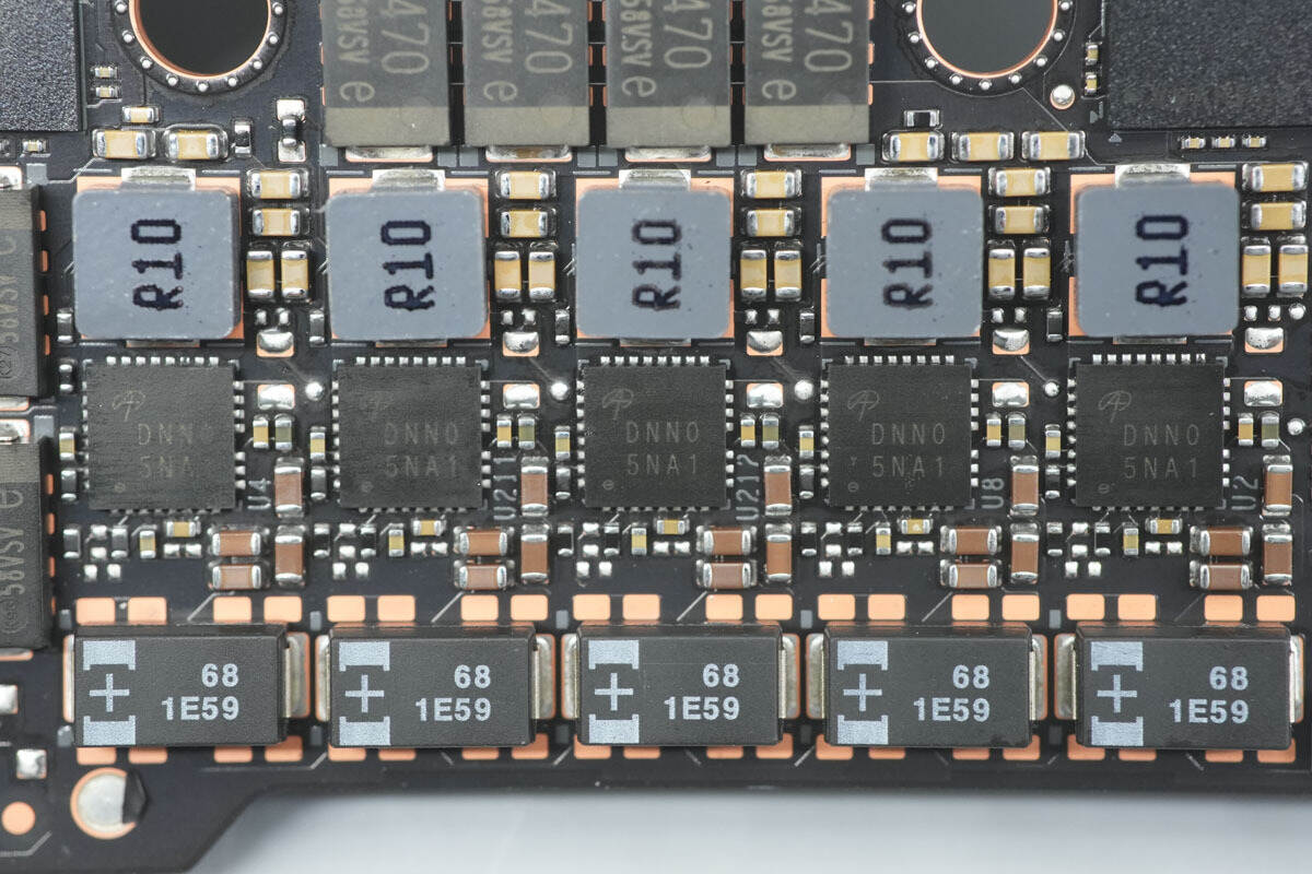 Teardown of NVIDIA DGX Spark 4TB-Chargerlab