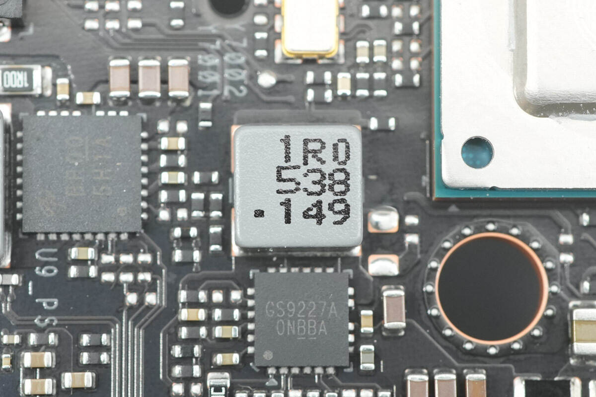 Teardown of NVIDIA DGX Spark 4TB-Chargerlab