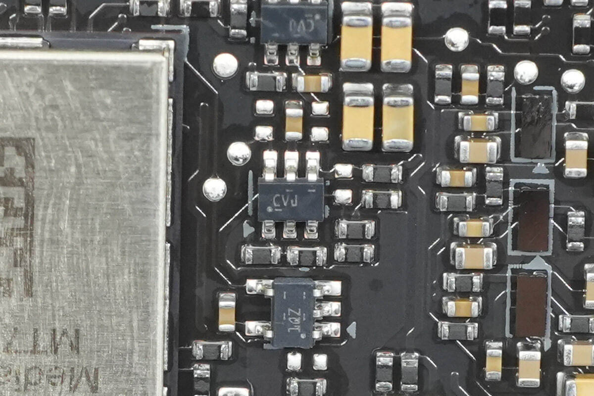 Teardown of NVIDIA DGX Spark 4TB-Chargerlab