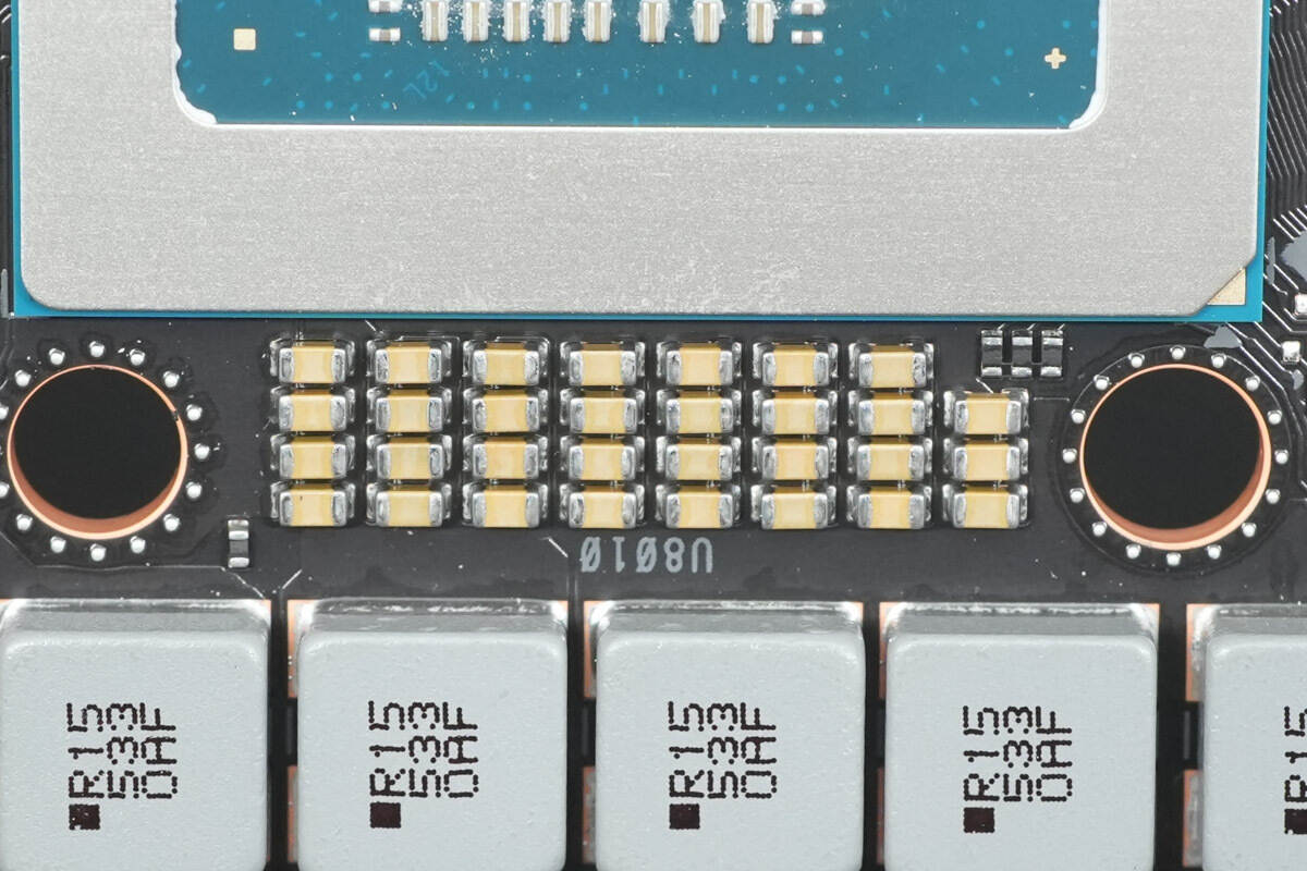 Teardown of NVIDIA DGX Spark 4TB-Chargerlab