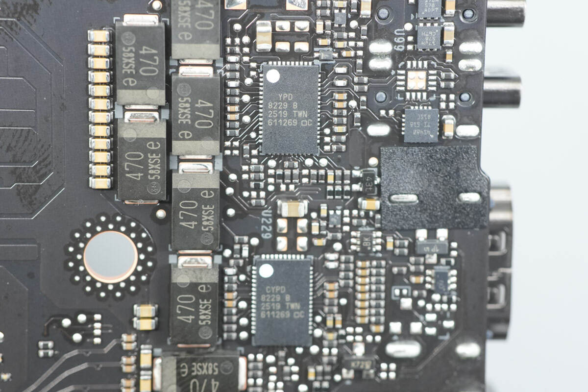 Teardown of NVIDIA DGX Spark 4TB-Chargerlab