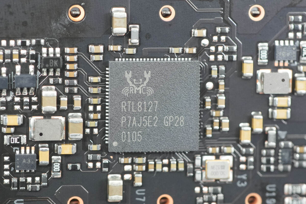 Teardown of NVIDIA DGX Spark 4TB-Chargerlab