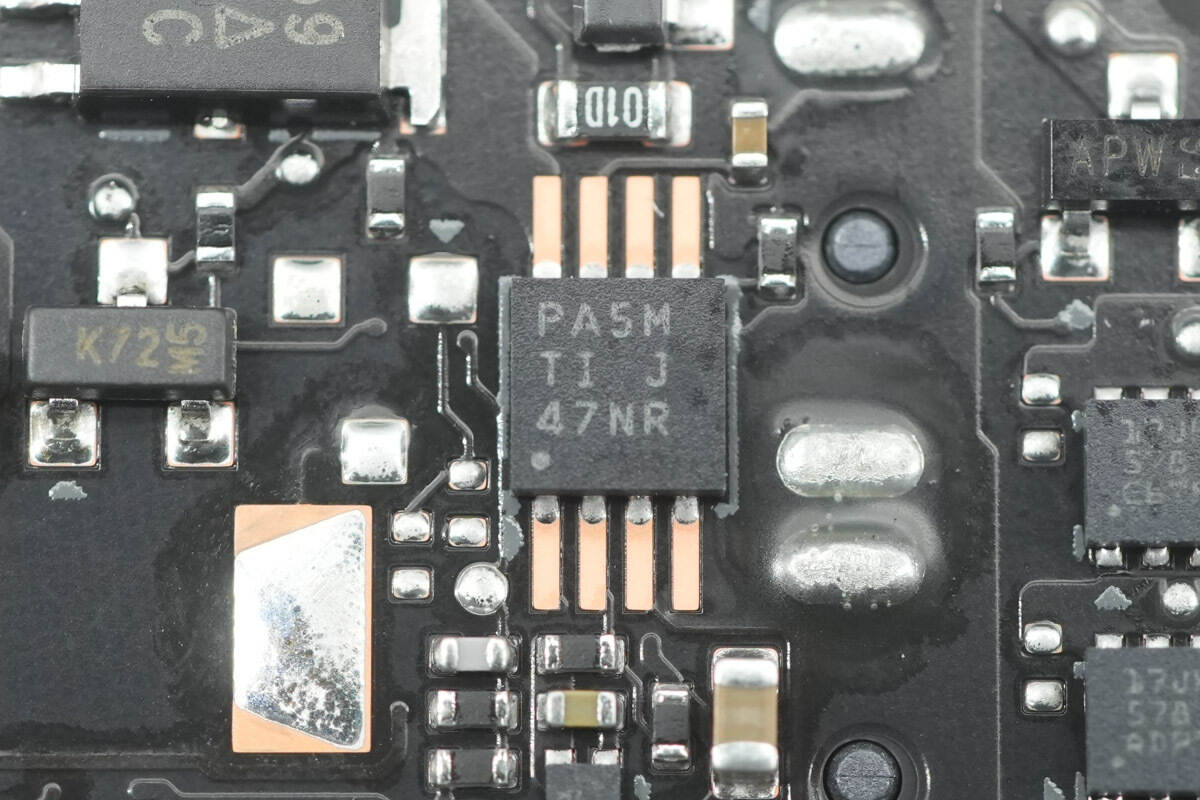 Teardown of NVIDIA DGX Spark 4TB-Chargerlab
