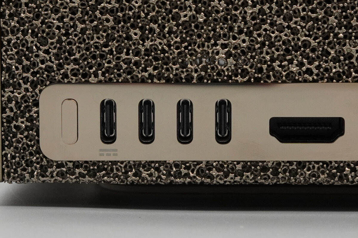 Teardown of NVIDIA DGX Spark 4TB-Chargerlab