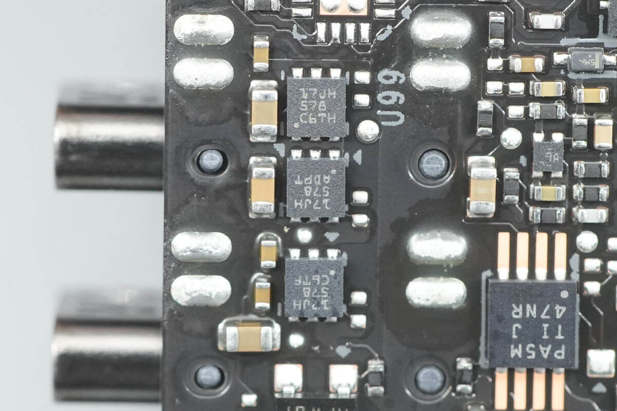 Teardown of NVIDIA DGX Spark 4TB-Chargerlab