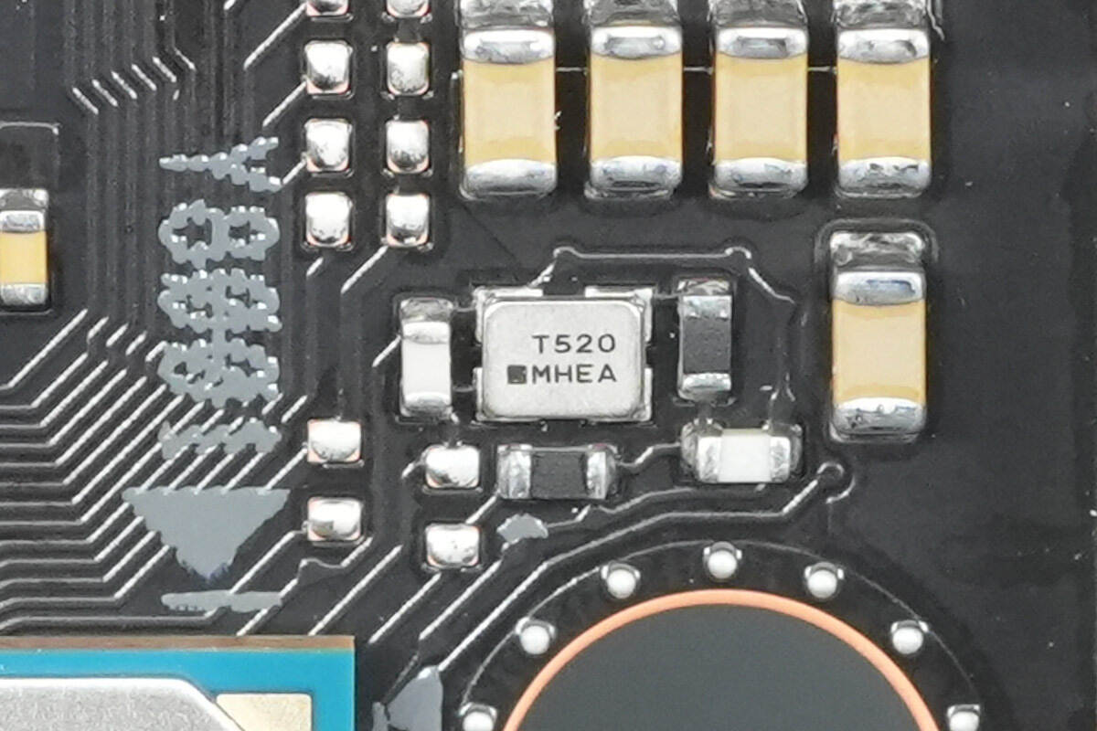 Teardown of NVIDIA DGX Spark 4TB-Chargerlab