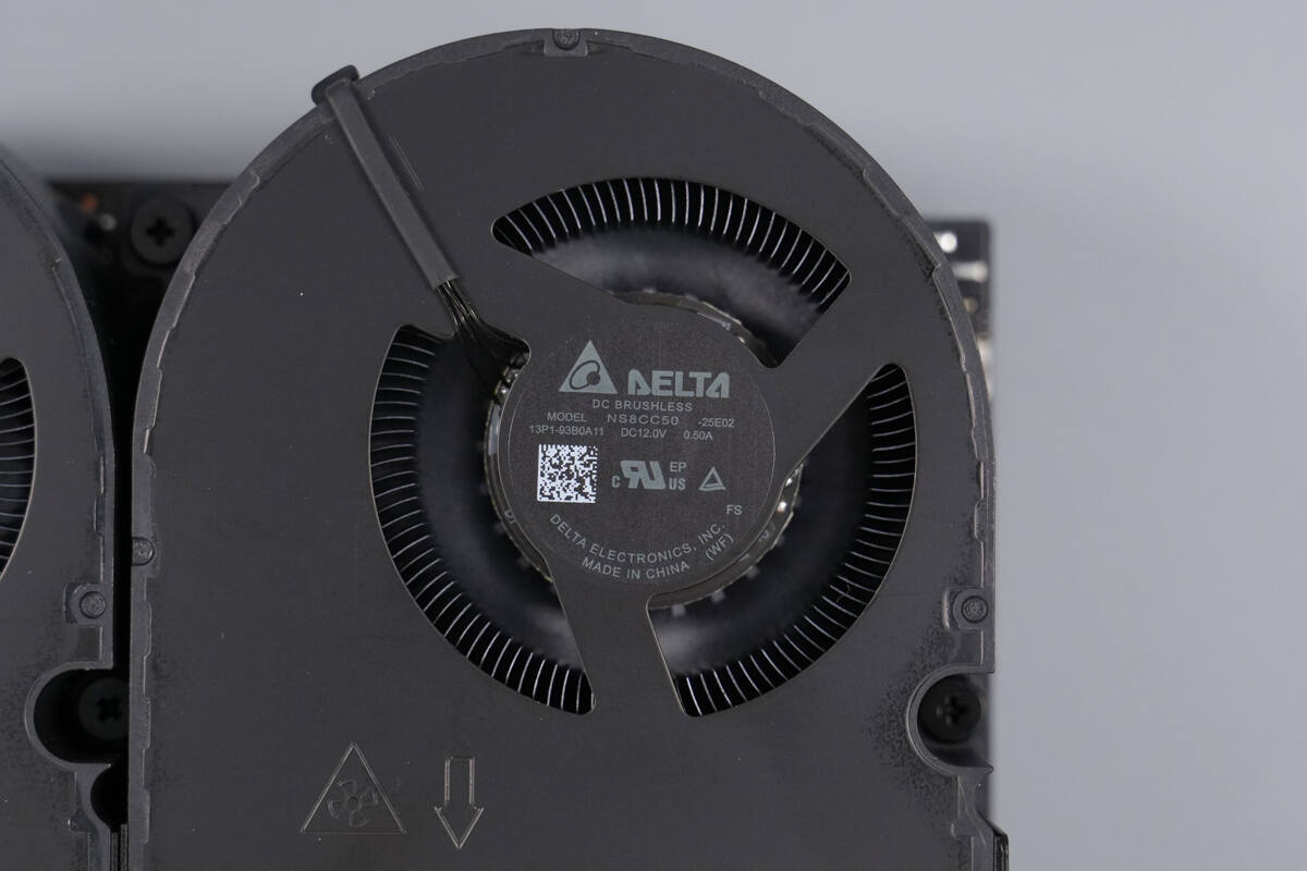 Teardown of NVIDIA DGX Spark 4TB-Chargerlab