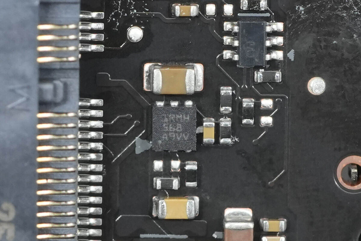 Teardown of NVIDIA DGX Spark 4TB-Chargerlab