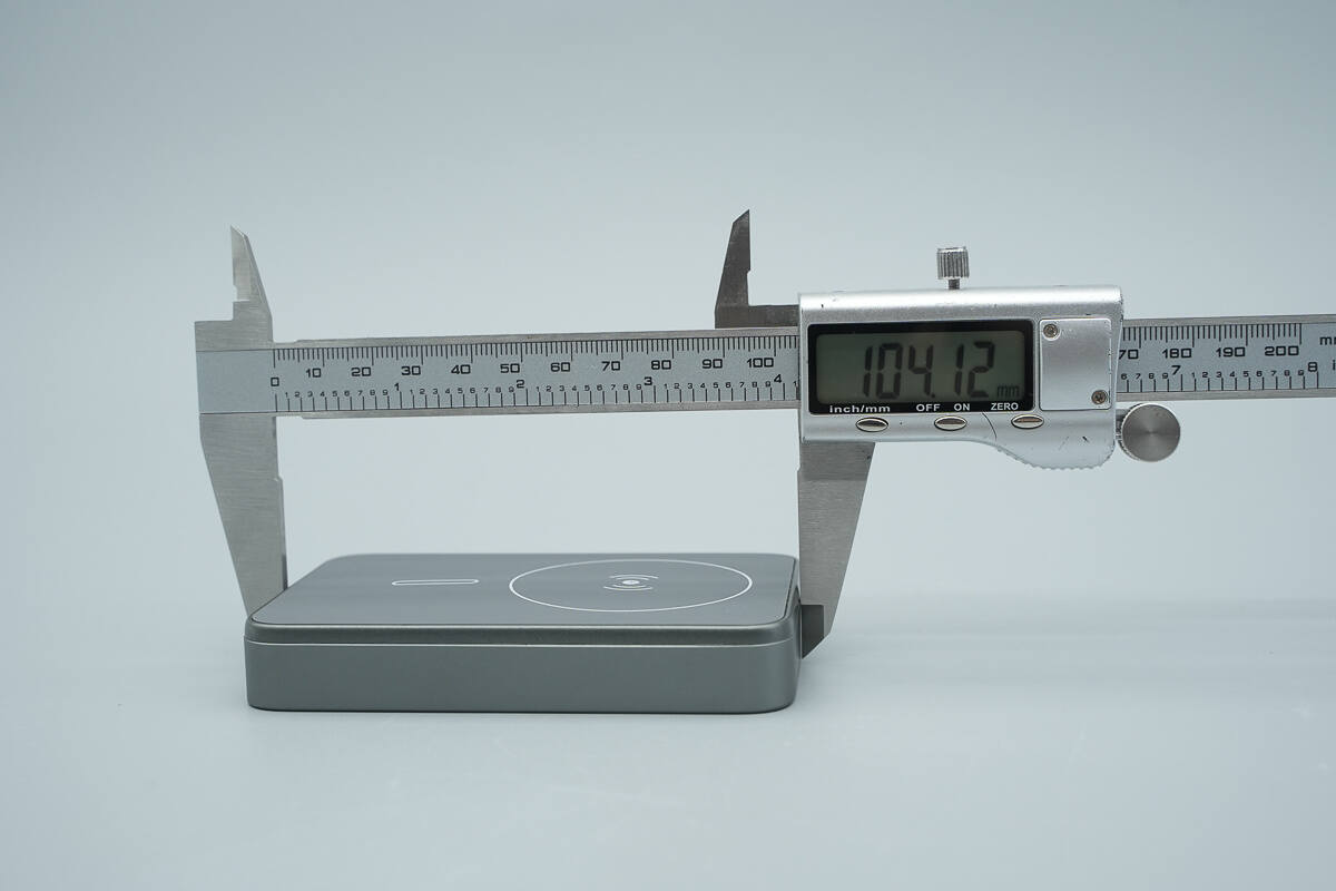 Teardown of BYD Ocean Series Magnetic Power Bank YM117 (Need for Speed Edition)-Chargerlab