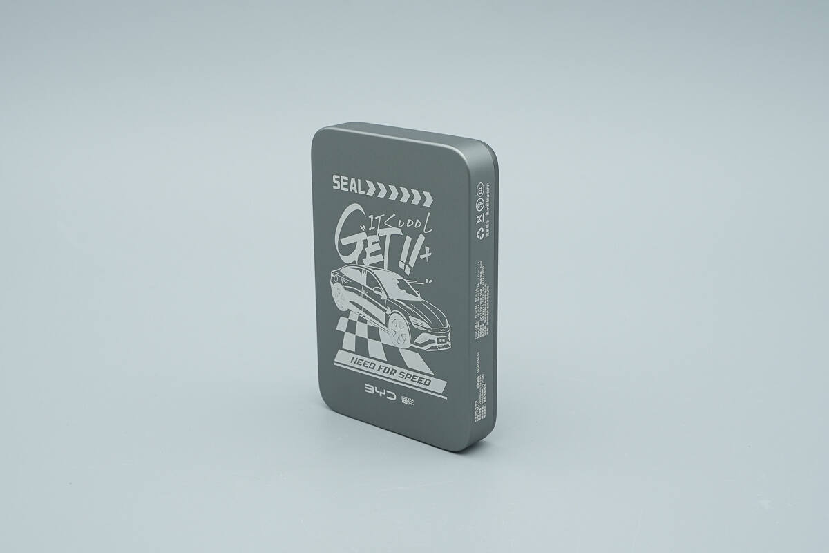 Teardown of BYD Ocean Series Magnetic Power Bank YM117 (Need for Speed Edition)-Chargerlab