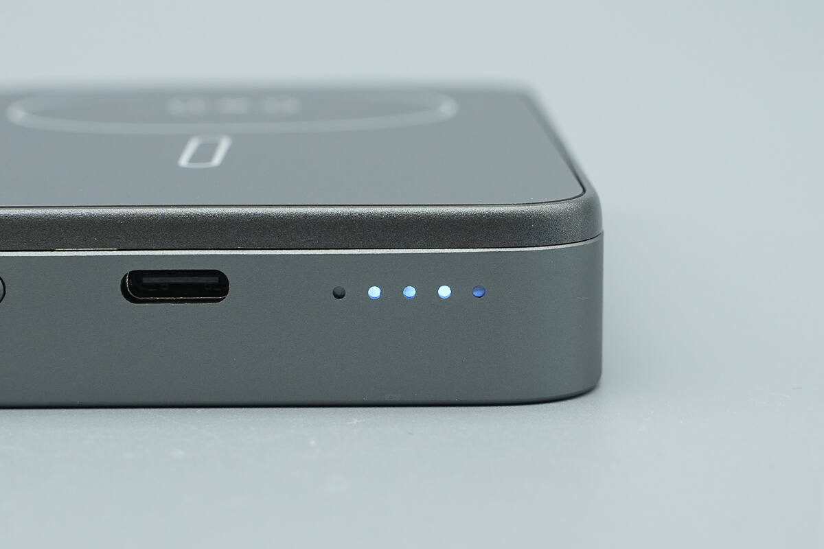 Teardown of BYD Ocean Series Magnetic Power Bank YM117 (Need for Speed Edition)-Chargerlab