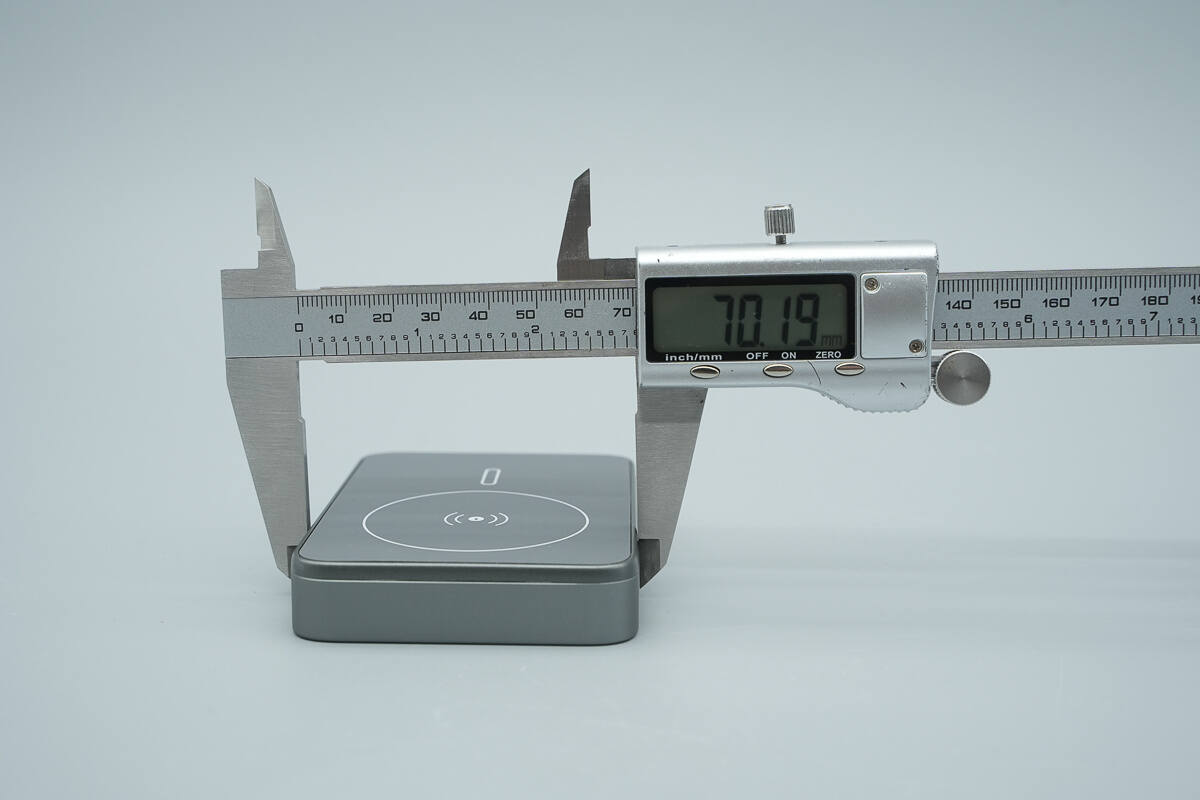 Teardown of BYD Ocean Series Magnetic Power Bank YM117 (Need for Speed Edition)-Chargerlab